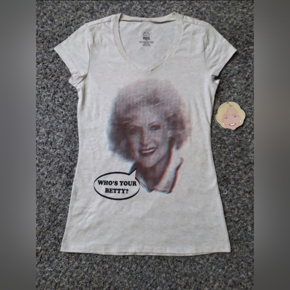 Betty White T-shirt